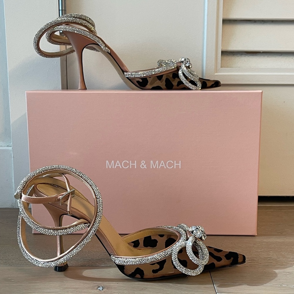 Mach & Mach Double Bow Crystal Pump